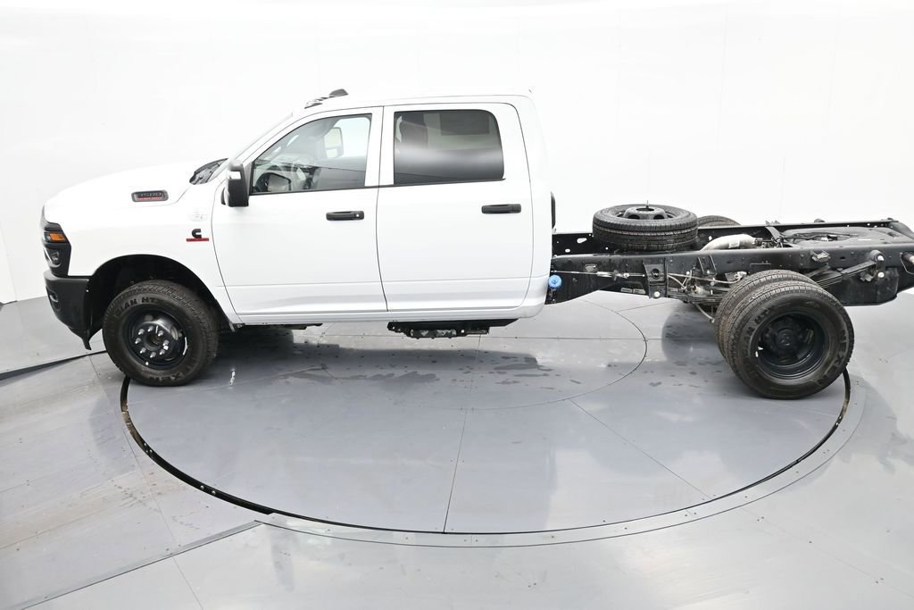 New 2026 RAM 3500 Tradesman image 28