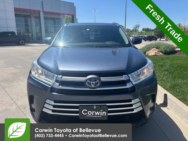 Used 2019 Toyota Highlander XLE w/ Protection Package #3 AWD/4WD image 19
