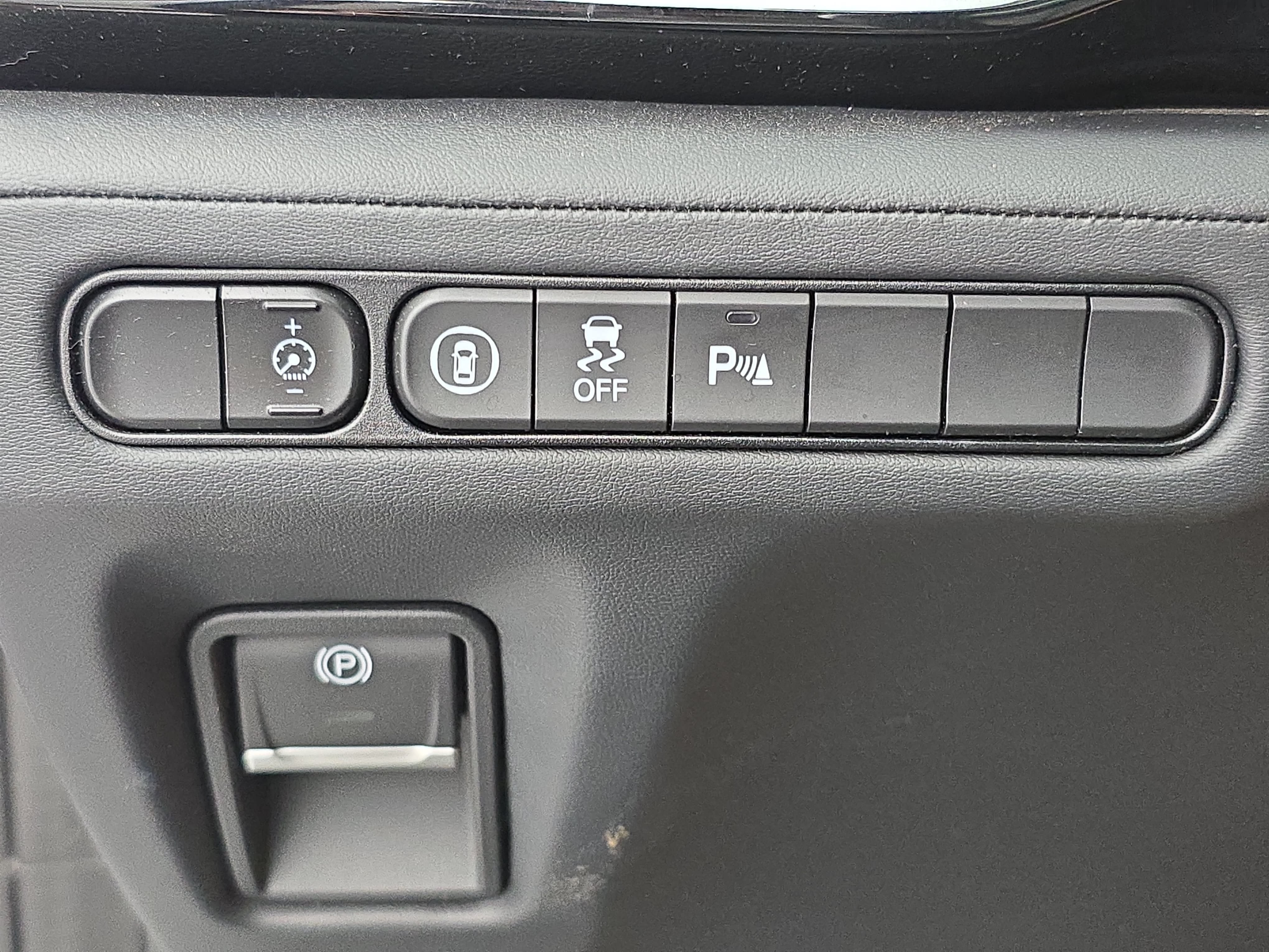 Used 2023 Acura MDX w/ Technology Package AWD/4WD image 27
