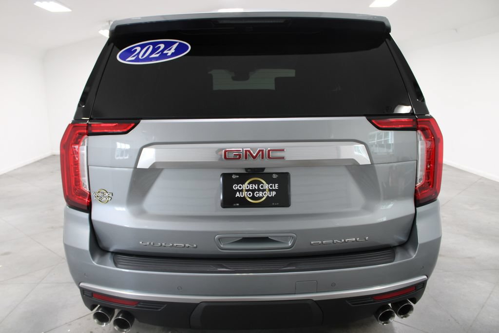 Used 2024 GMC Yukon Denali w/ Denali Reserve Package AWD/4WD image 8