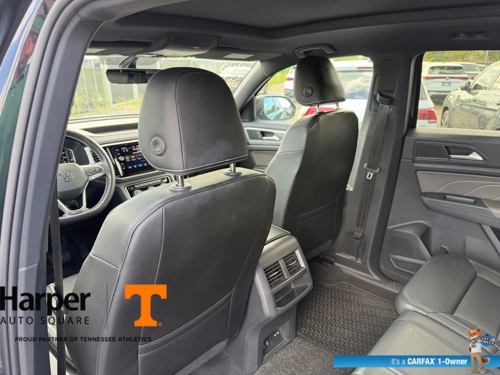 Used 2023 Volkswagen Atlas Cross Sport SE w/ Panoramic Sunroof Package AWD/4WD image 11