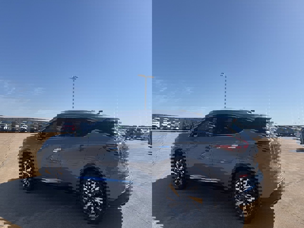 Certified 2023 Nissan Murano SL w/ Cargo Package image 13