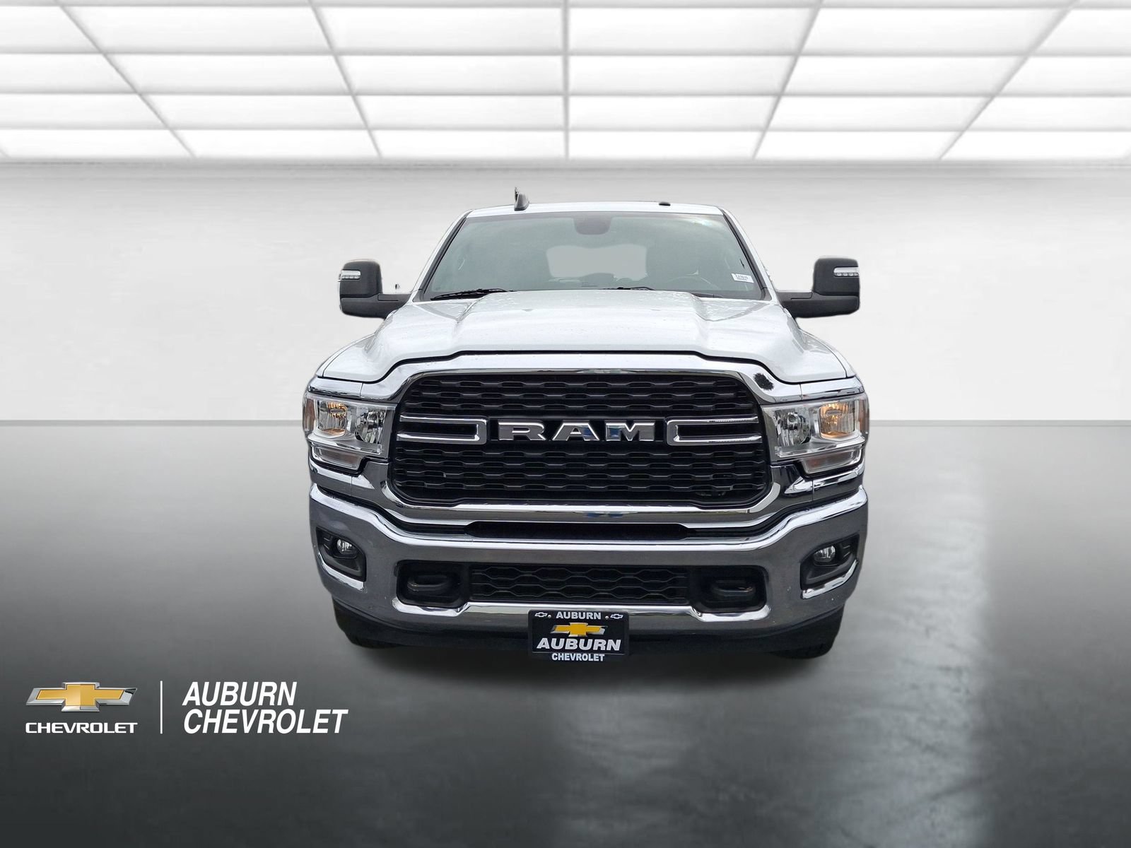 Used 2024 RAM 3500 Big Horn AWD/4WD image 8