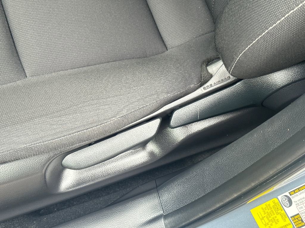 Used 2025 Toyota Corolla LE image 49