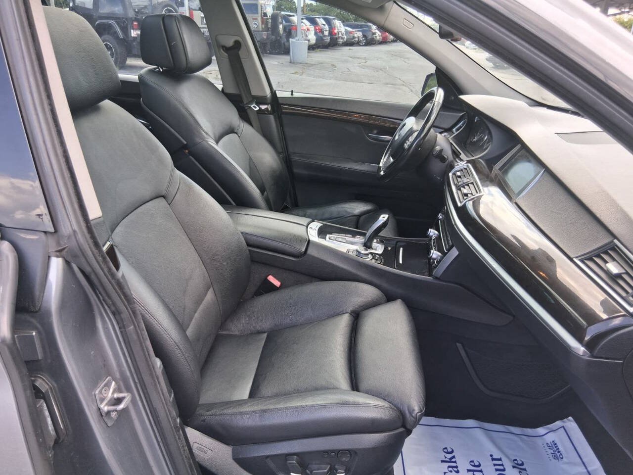 Used 2011 BMW 535i xDrive AWD/4WD image 12