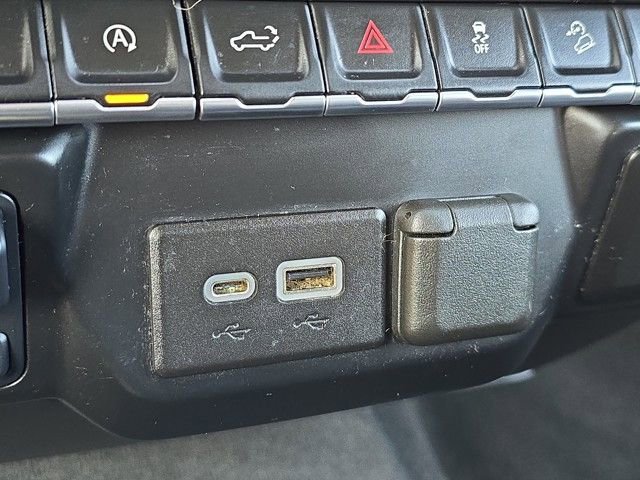 Certified 2021 Chevrolet Silverado 1500 RST image 20