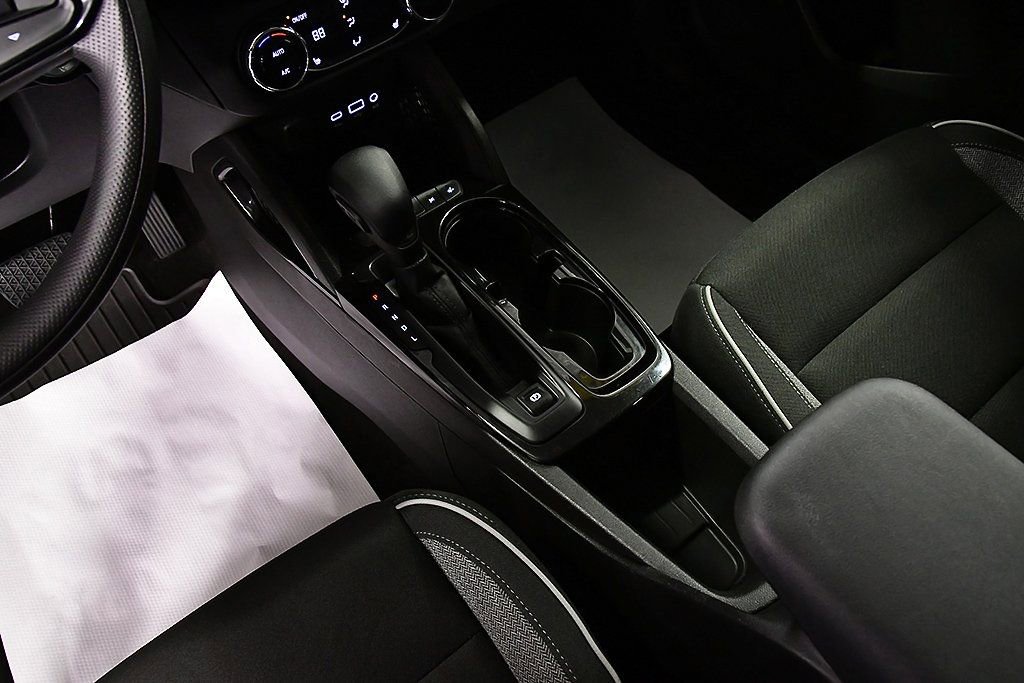 Used 2021 Chevrolet TrailBlazer LT w/ Convenience Package image 22