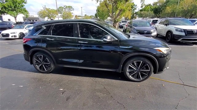 Used 2020 INFINITI QX50 Luxe w/ Navigation Package image 9