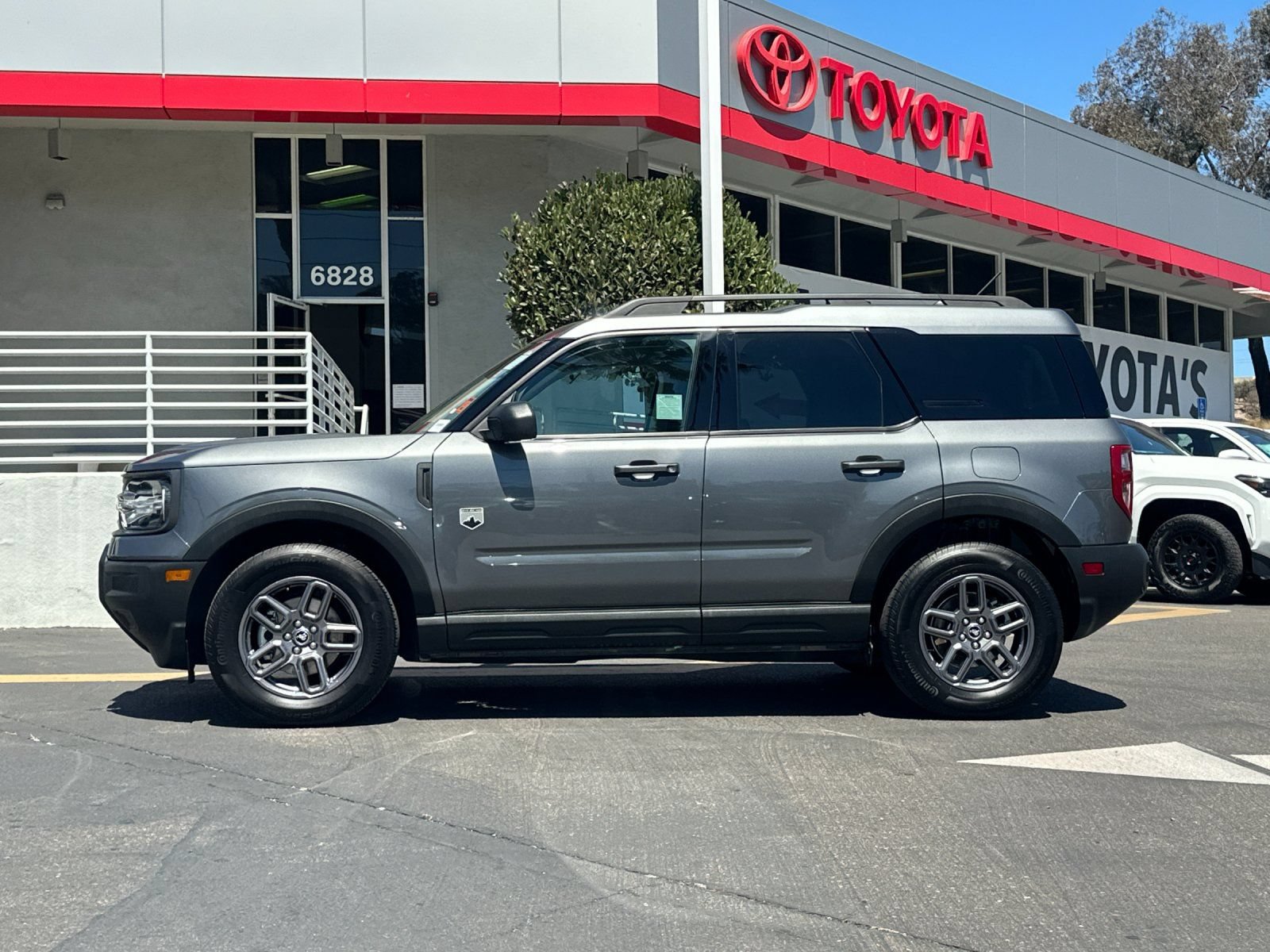Used 2025 Ford Bronco Sport Big Bend AWD/4WD image 2