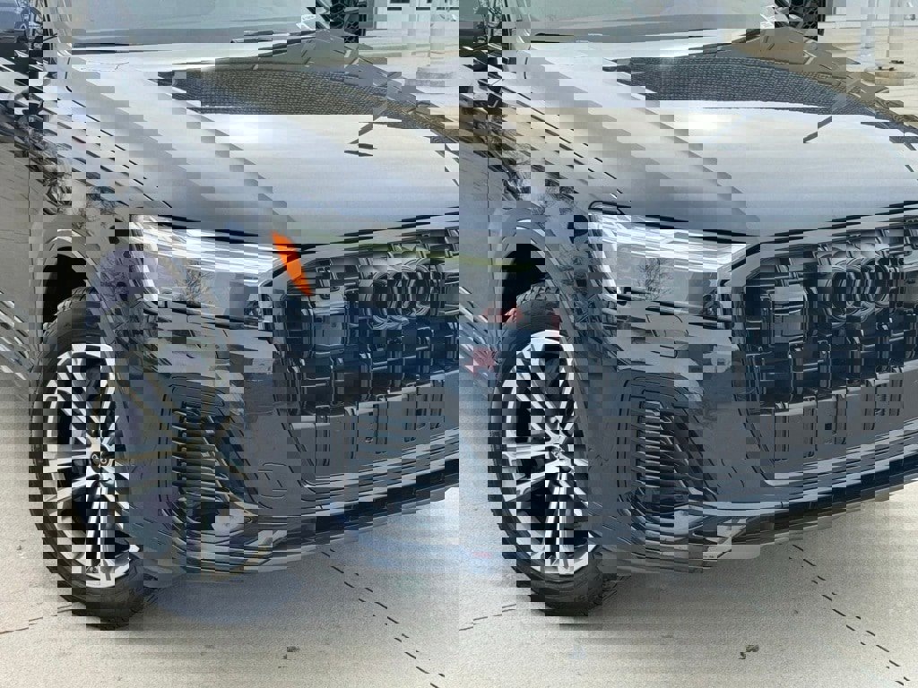 New 2026 Audi Q7 2.0T Premium image 6
