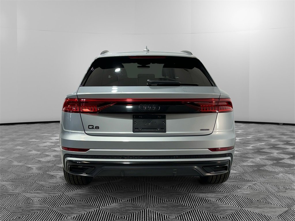 Used 2023 Audi Q8 Premium Plus image 4