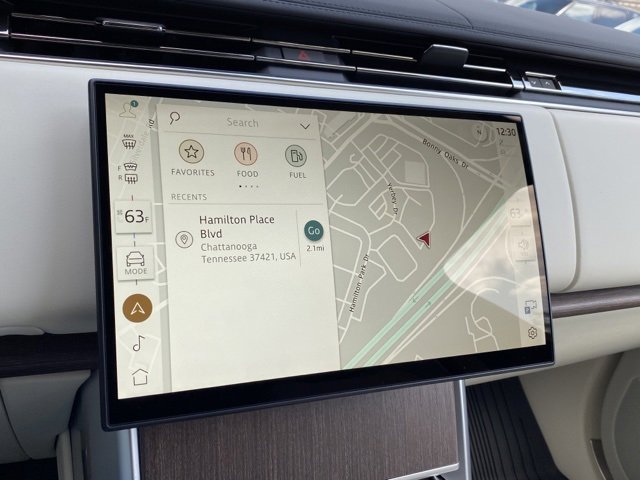 New 2025 Land Rover Range Rover SE image 9