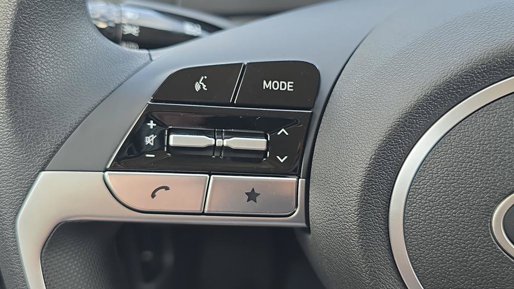 New 2026 Hyundai Elantra SE FWD image 23