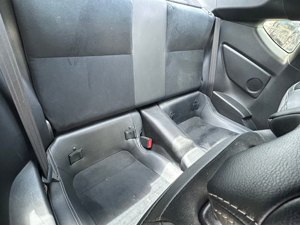 Used 2018 Toyota 86 image 26