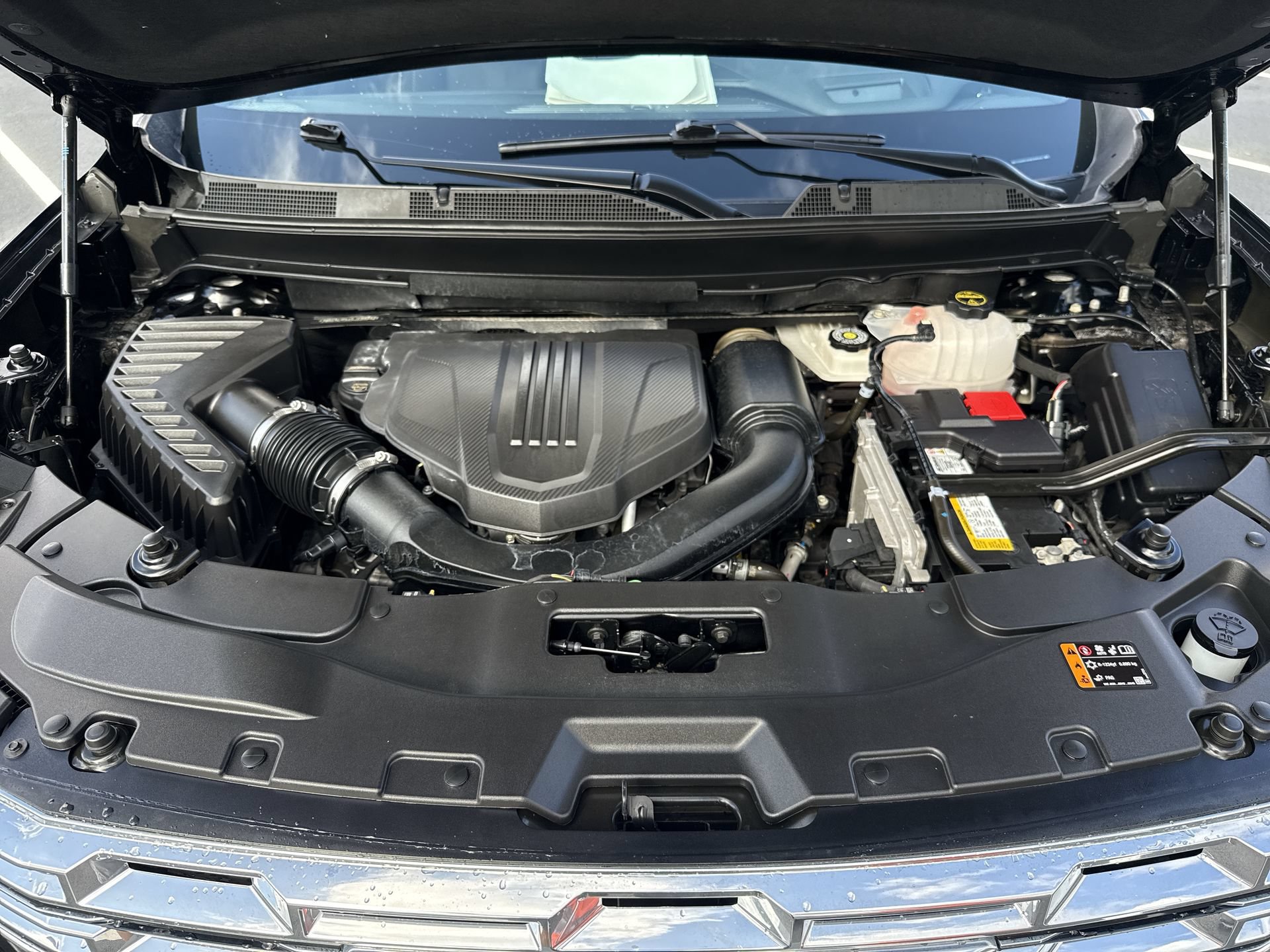 Used 2025 GMC Acadia Denali w/ Super Cruise Package FWD image 17