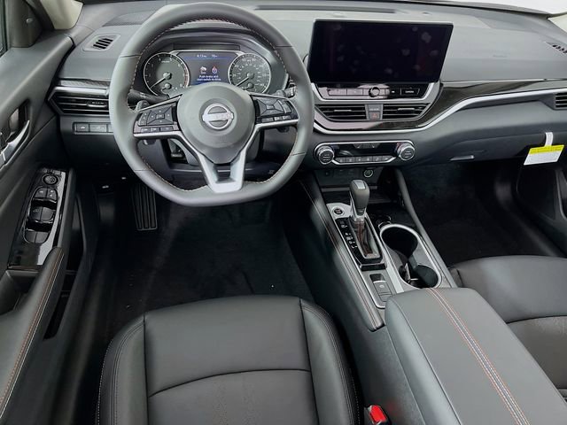 New 2025 Nissan Altima 2.5 SR w/ SR Premium Package image 20