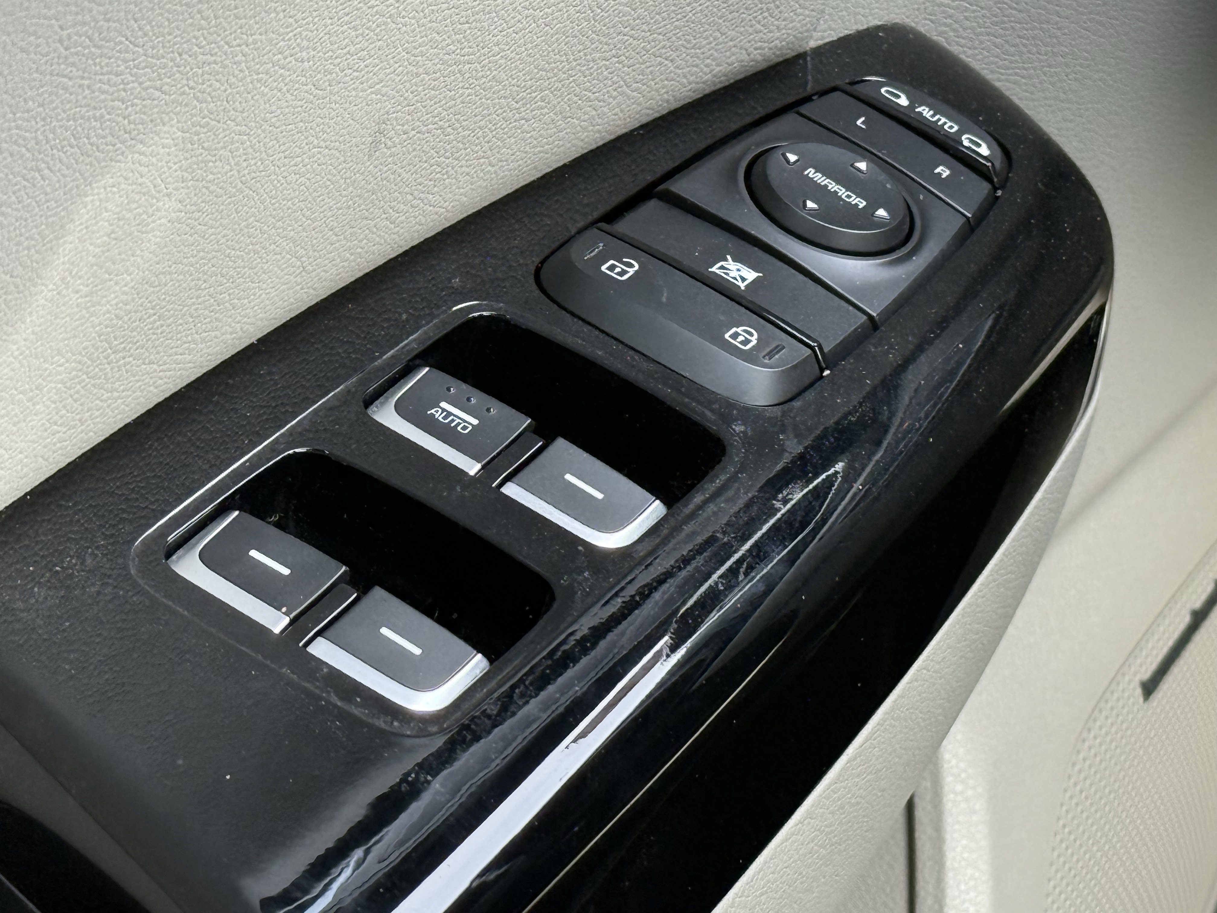 Used 2022 Kia Sportage SX image 21