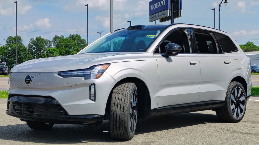 New 2025 Volvo EX90 Ultra AWD/4WD image 6