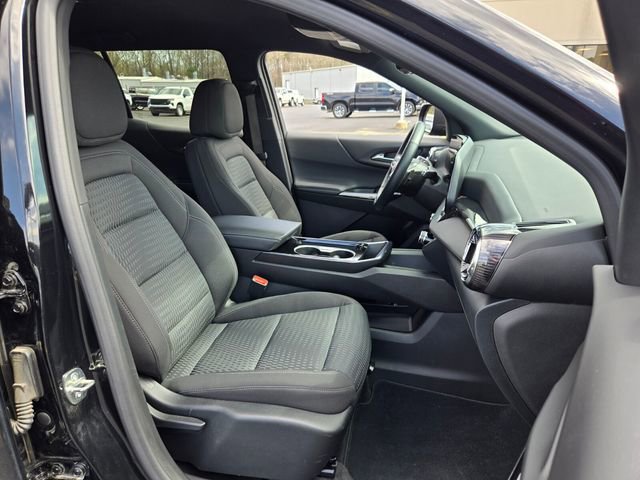 Used 2025 Chevrolet Equinox LT w/ Safety and Technology Package image 19