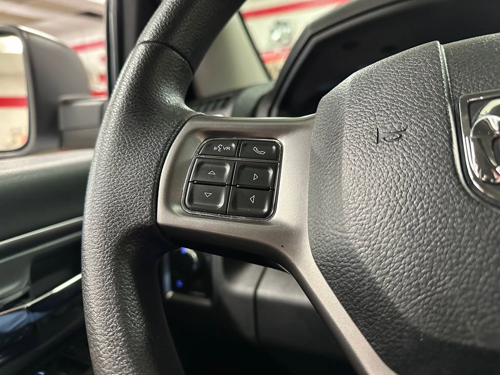 Certified 2021 RAM 1500 Classic SLT image 18