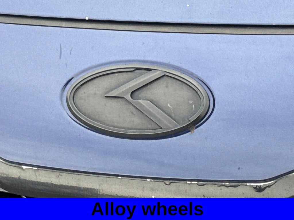 Used 2019 Kia Optima S image 16