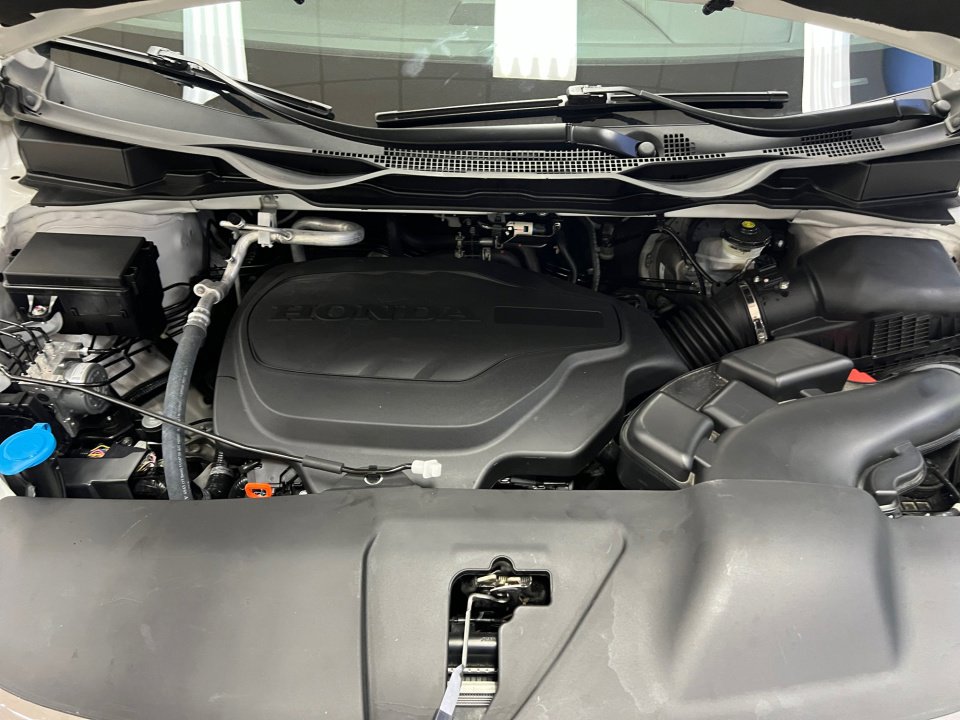 Used 2023 Honda Odyssey Touring image 16