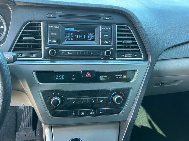 Used 2015 Hyundai Sonata SE image 10