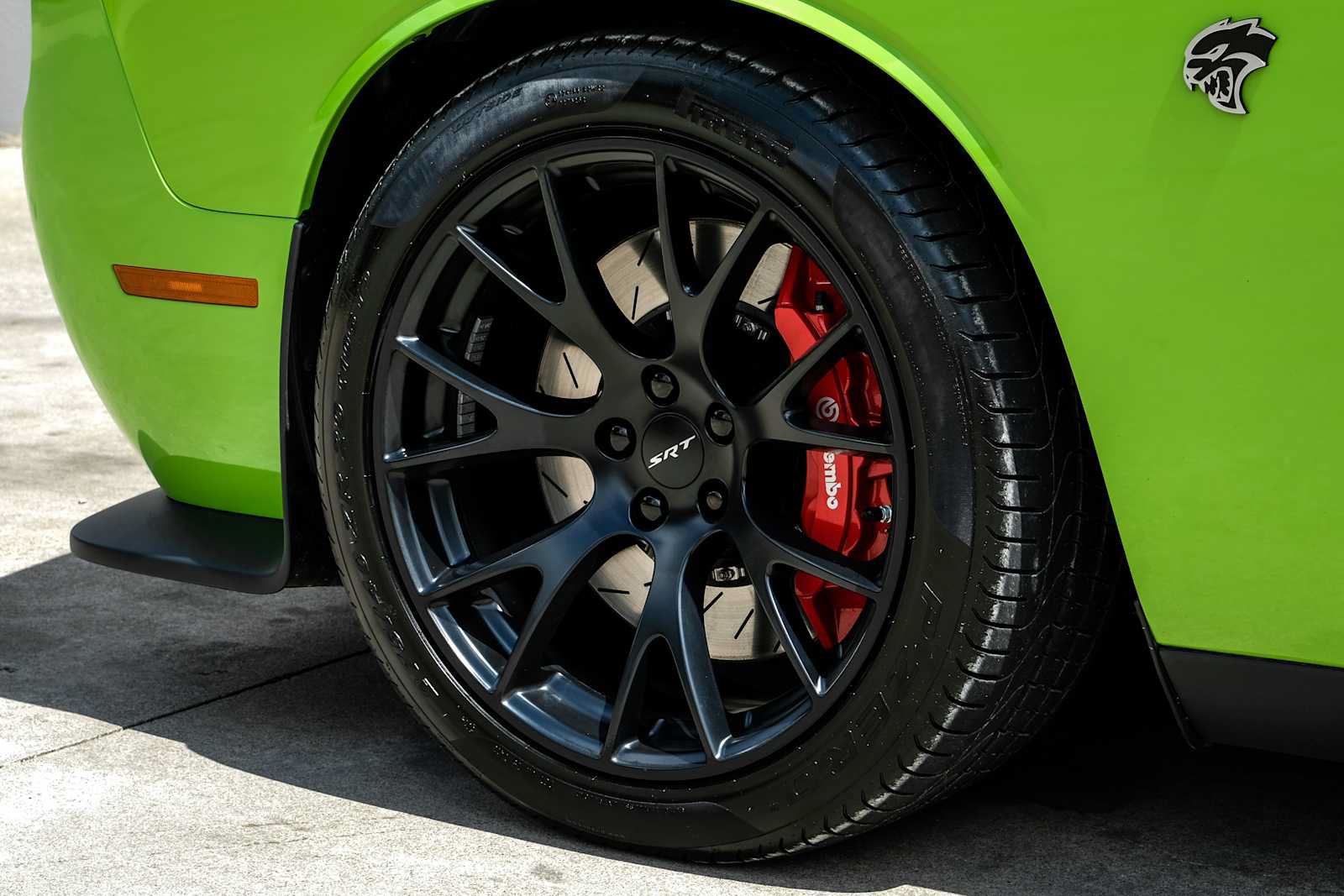 Used 2015 Dodge Challenger SRT Hellcat RWD image 48