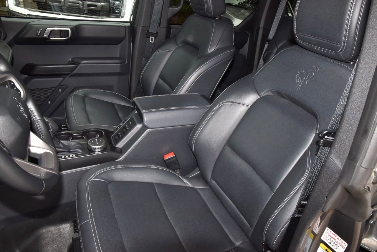 Certified 2025 Ford Bronco Badlands image 38