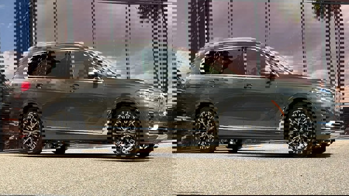 Used 2021 BMW X7 xDrive40i w/ Executive Package image 20