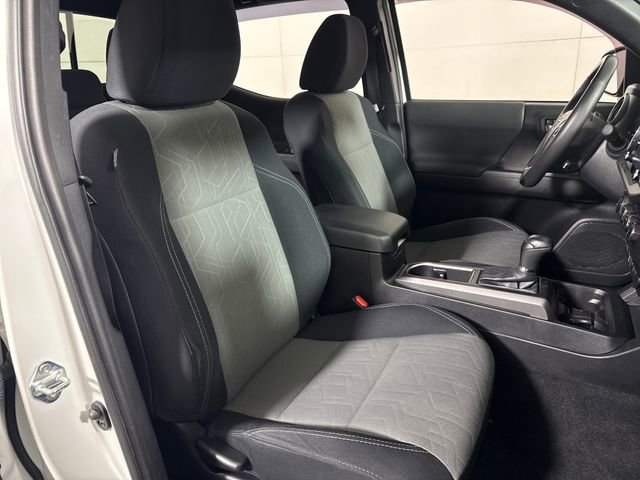 Certified 2021 Toyota Tacoma TRD Sport w/ Technology Package AWD/4WD image 19