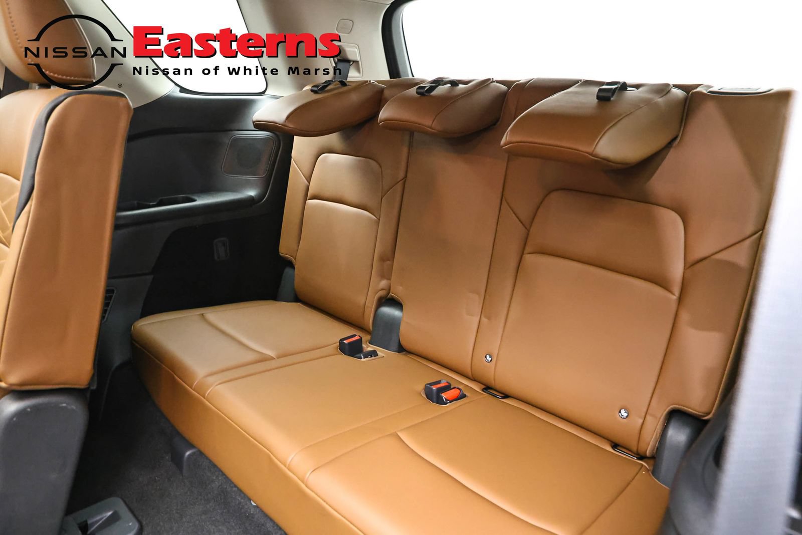 Used 2023 Nissan Pathfinder Platinum w/ Cargo Package AWD/4WD image 27
