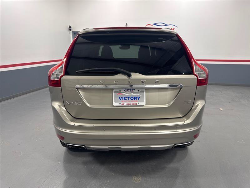 Used 2016 Volvo XC60 T5 Premier FWD image 8