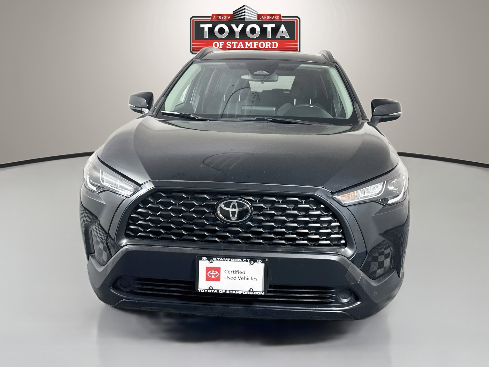 Certified 2023 Toyota Corolla Cross LE AWD/4WD image 2