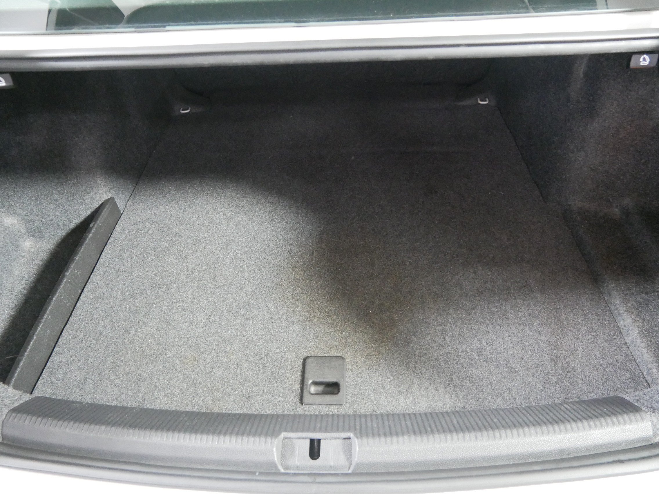Used 2013 Volkswagen Passat 2.5 S FWD image 18