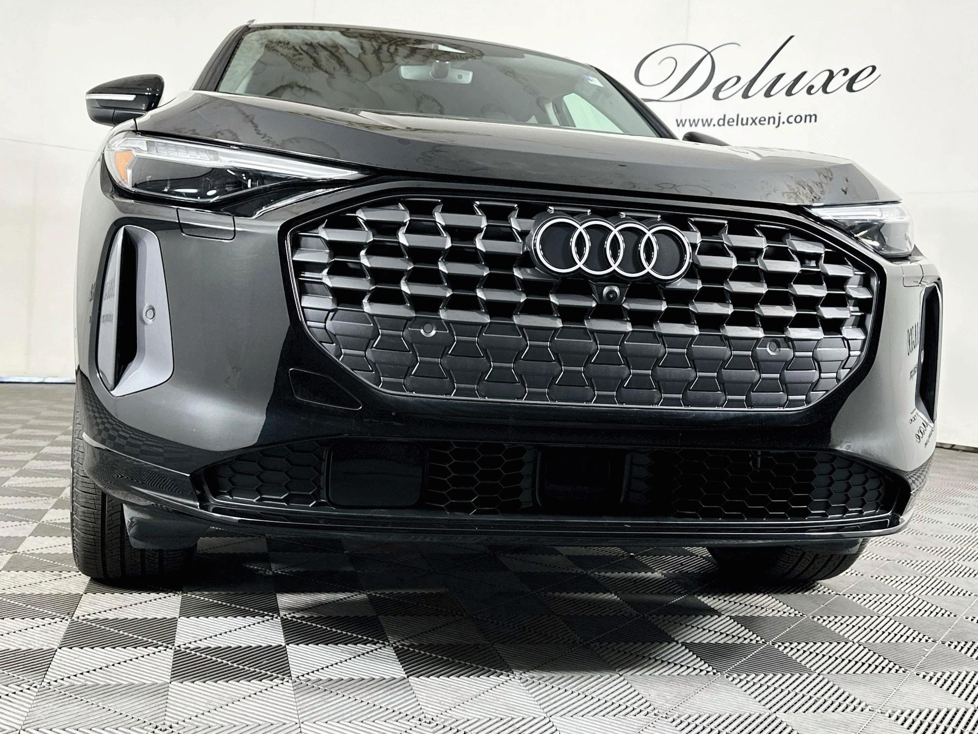 Used 2025 Audi Q5 Premium Plus AWD/4WD image 30