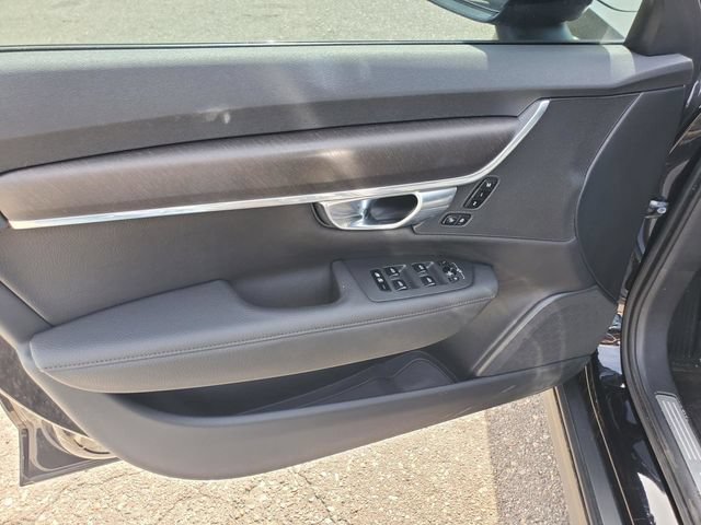 Used 2019 Volvo V90 T5 Cross Country w/ Protection Package Premier AWD/4WD image 10