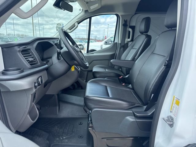 Used 2023 Ford Transit 250 Low Roof RWD image 9