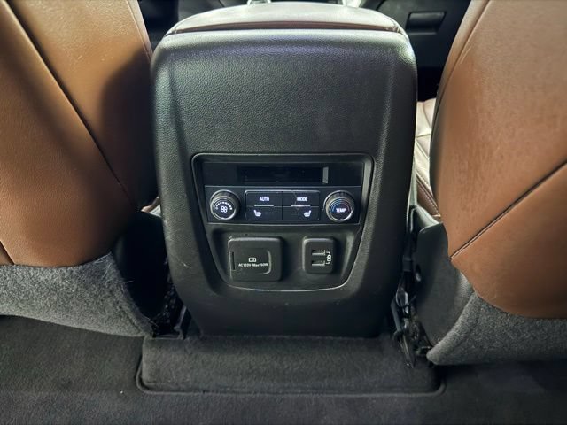 Used 2018 Buick Enclave Avenir w/ Avenir Technology Package FWD image 28