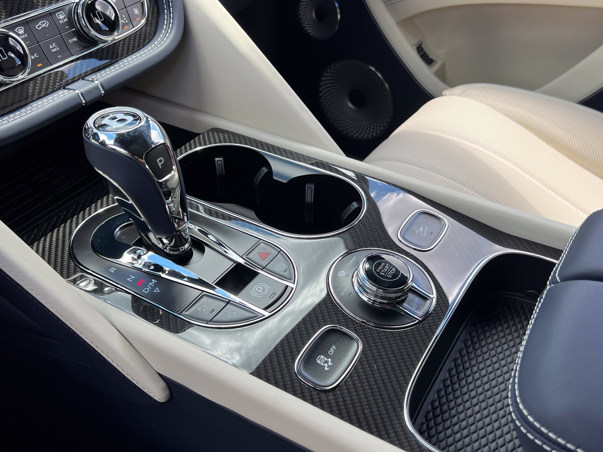 New 2026 Bentley Bentayga Extended Wheelbase AWD/4WD image 44