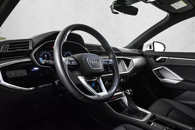 Used 2022 Audi Q3 2.0T Premium w/ Convenience Package image 10
