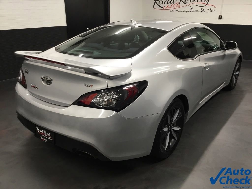 Used 2012 Hyundai Genesis 2.0T image 11