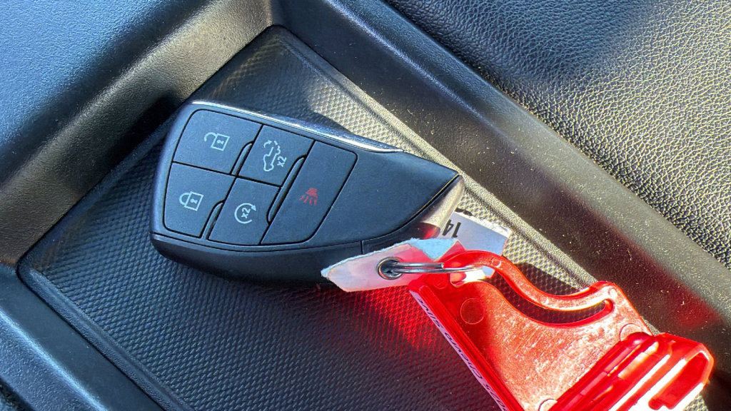 Used 2025 Chevrolet Silverado 1500 Custom image 29