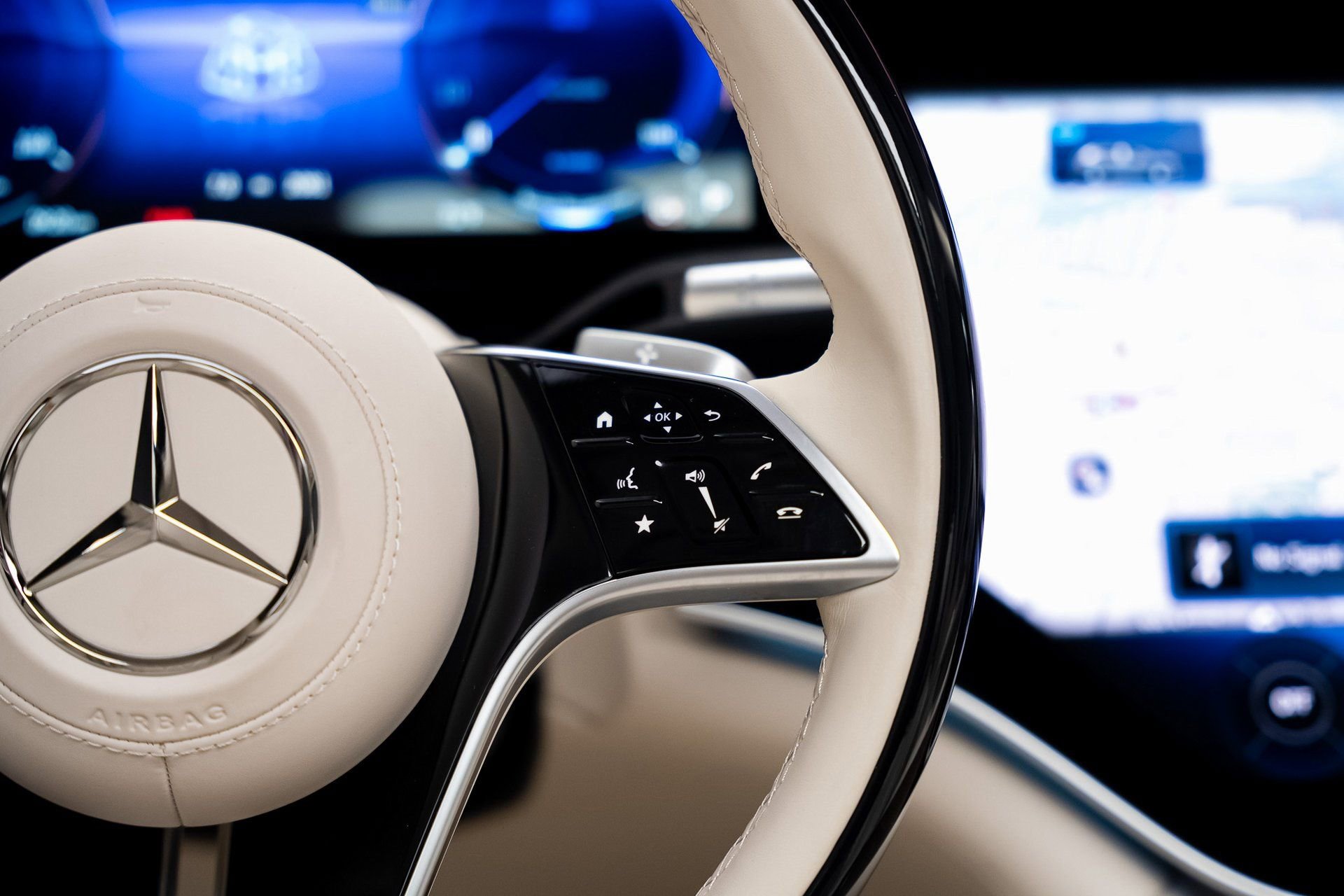 Used 2024 Mercedes-Benz Maybach EQS 680 4MATIC image 46