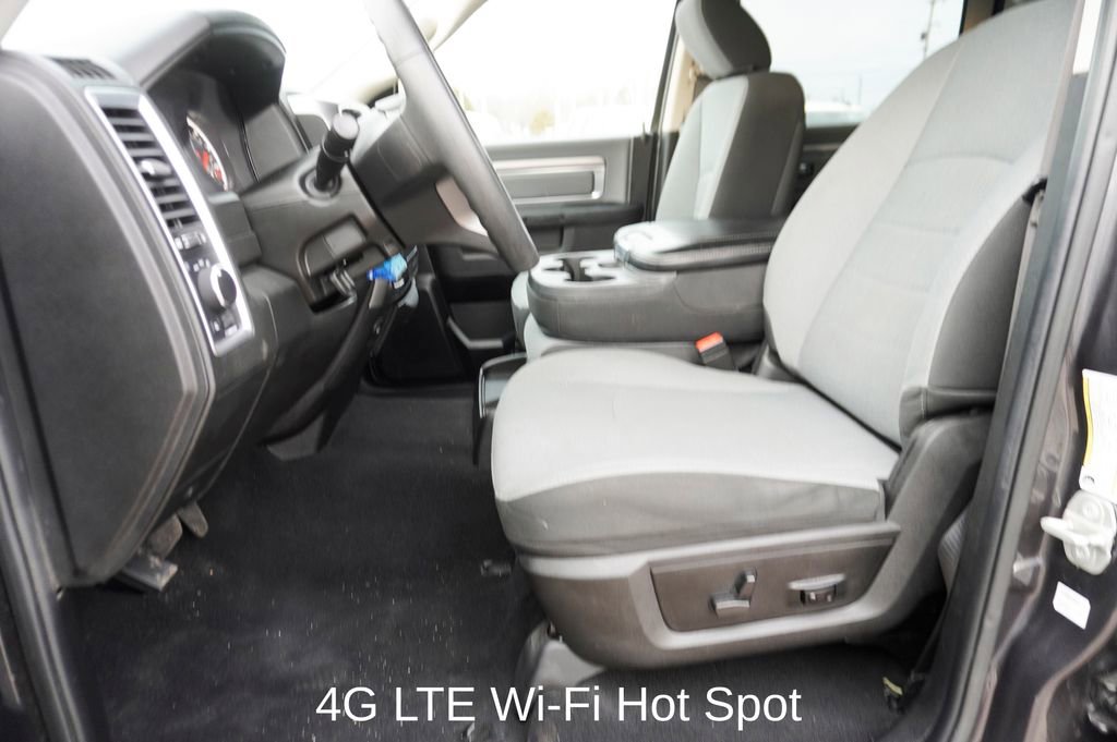 Used 2023 RAM 1500 Classic SLT image 11