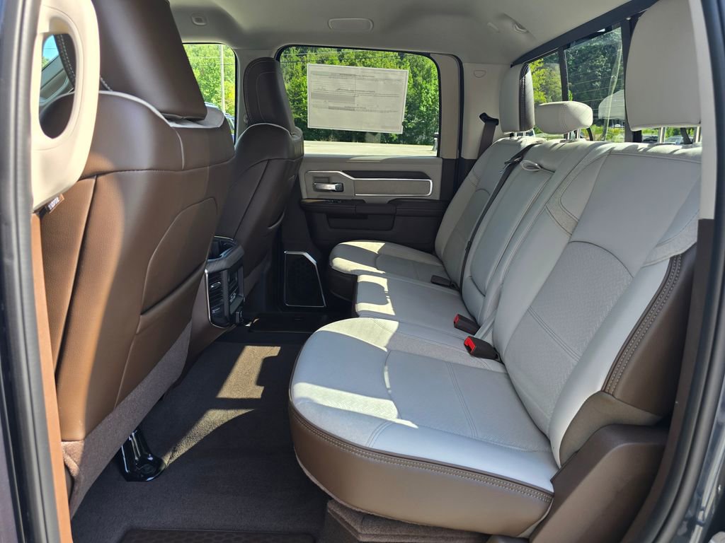 New 2026 RAM 3500 Laramie w/ Max Tow Package image 10