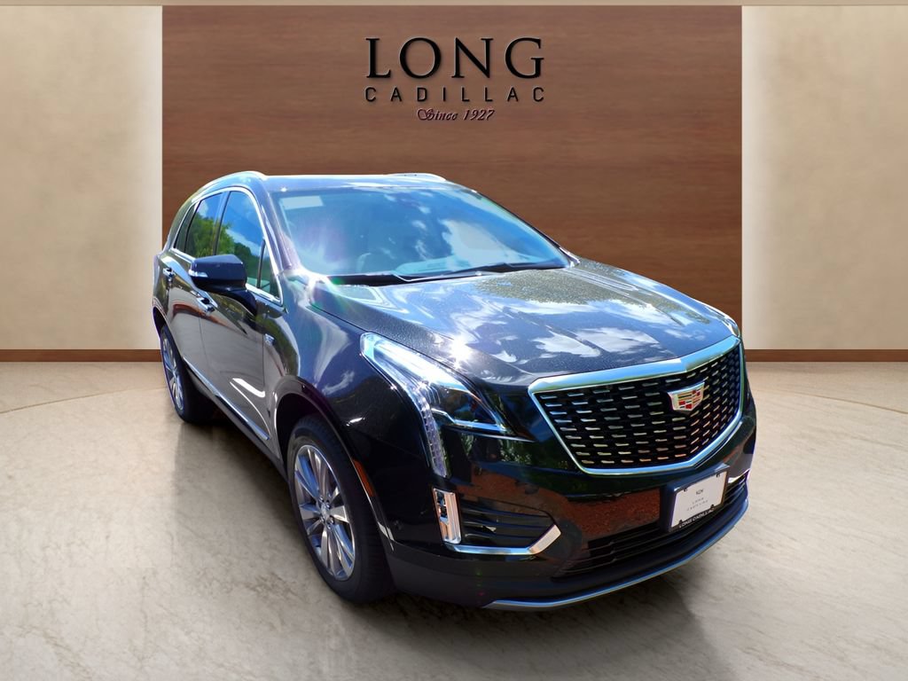 New 2026 Cadillac XT5 Premium Luxury w/ LPO, Floor Liner Package AWD/4WD image 3