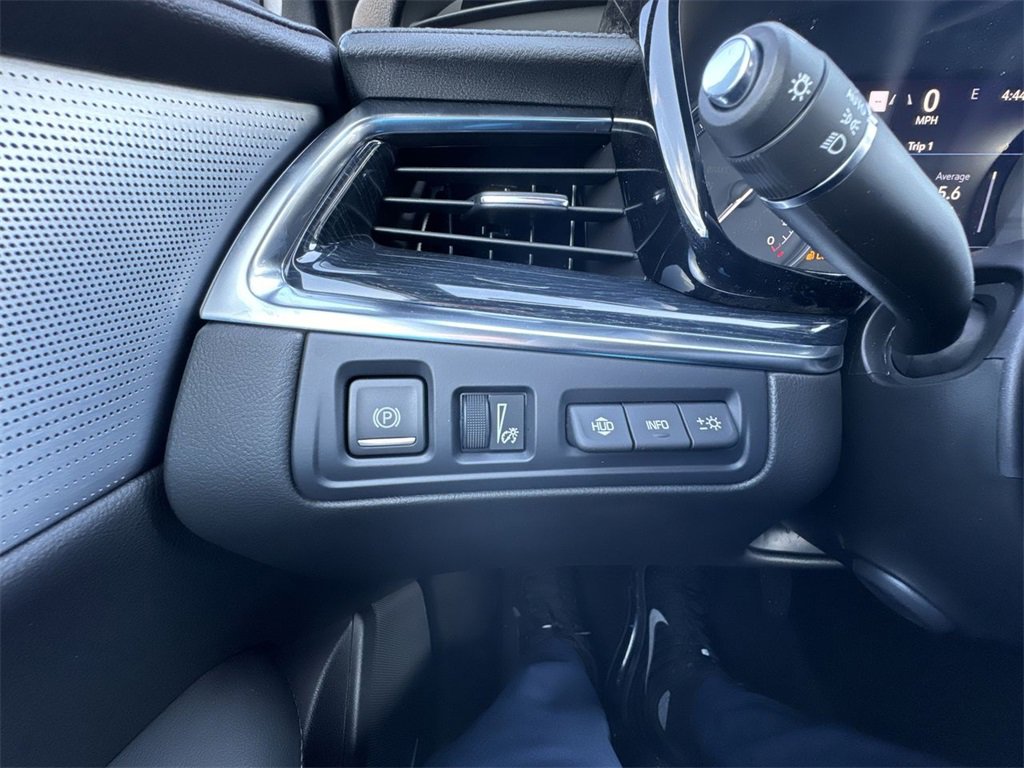 New 2024 Cadillac XT5 Premium Luxury w/ Technology Package image 18