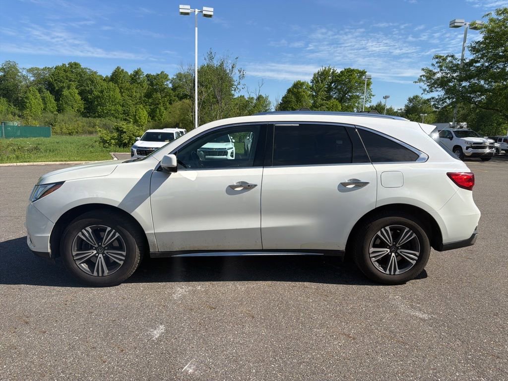 Used 2017 Acura MDX SH-AWD image 4