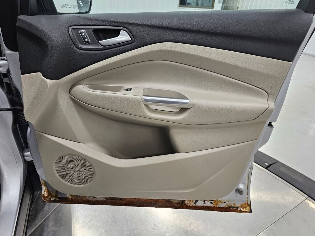 Used 2014 Ford Escape SE AWD/4WD image 34
